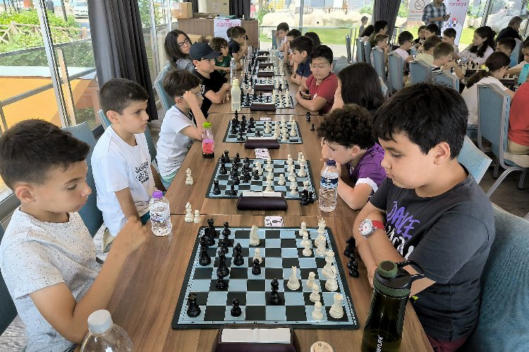 安塔利亚的国际象棋赛事 Muratpaşa - Çorum News